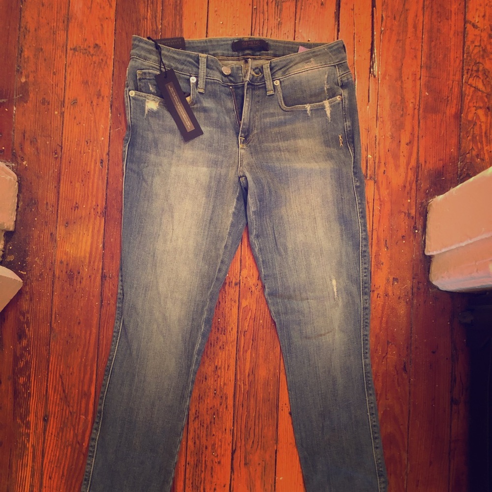 NEW light wash jeans, low rise
